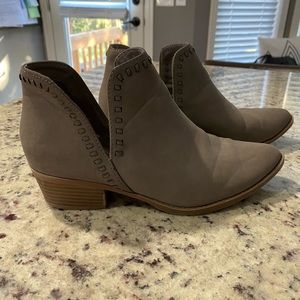 Women Deep V Cutout Booties Greyish Tan